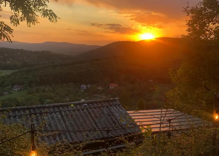 Felhofeszek Vendeghaz * Veroce